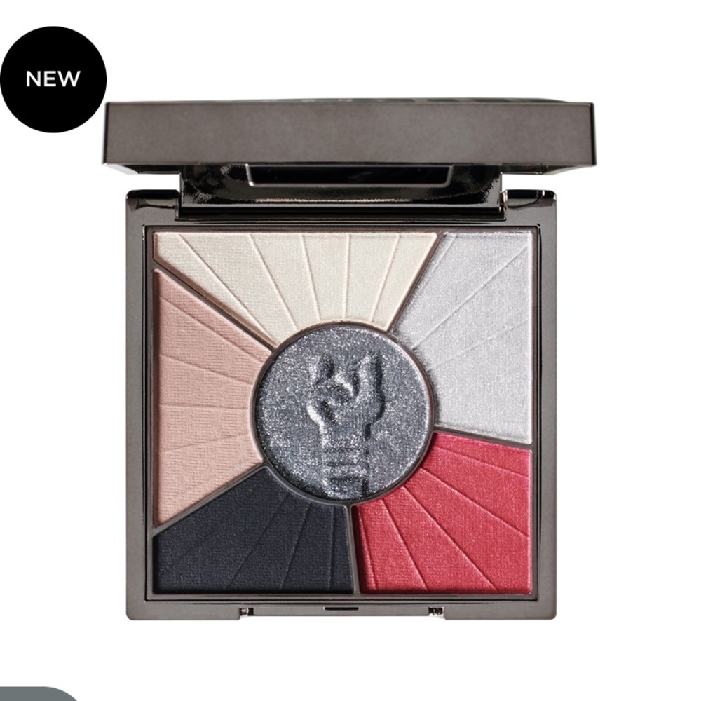 PÜR X TROLLS: Pressed Pigments Palette